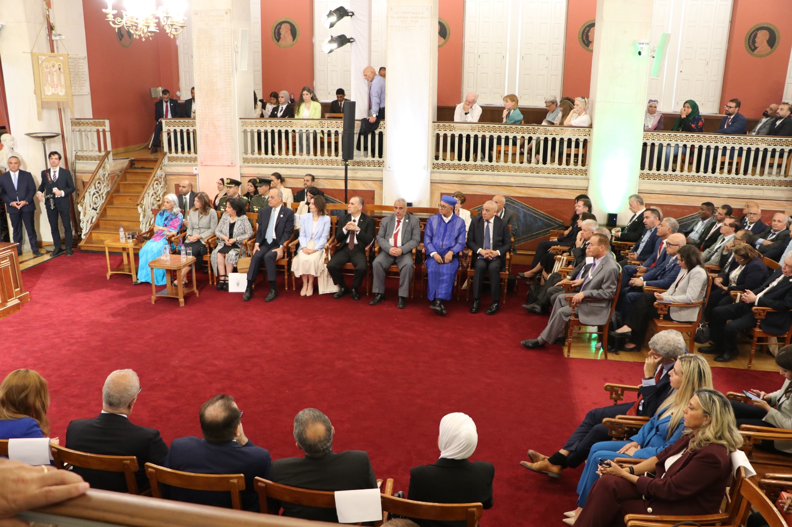 Madar Al-Saa Images 0.7569649508167495