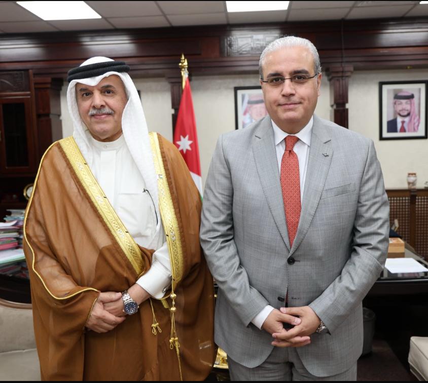 Madar Al-Saa Images 0.17588290323371236