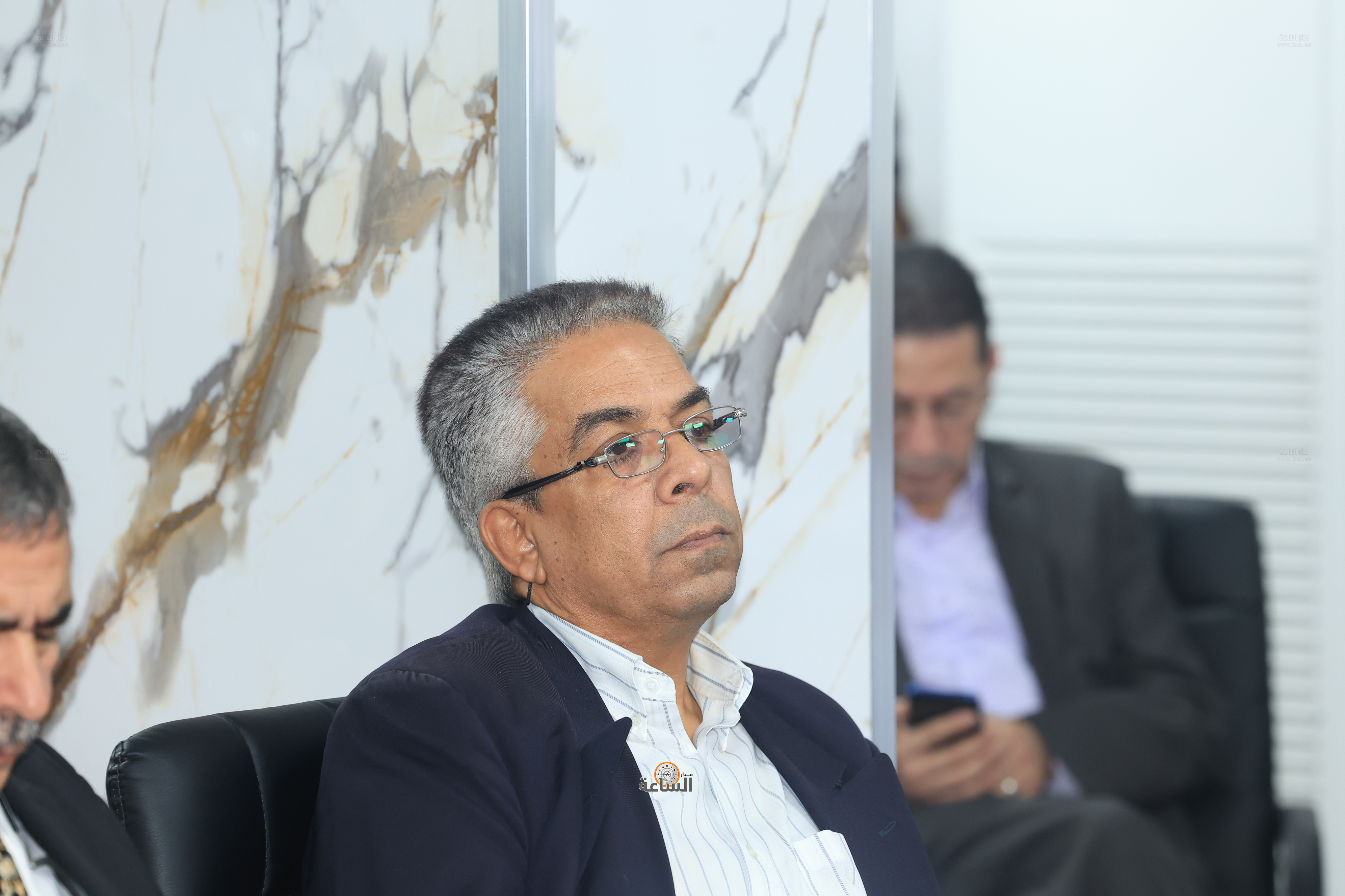 Madar Al-Saa Images 0.4461504557802861