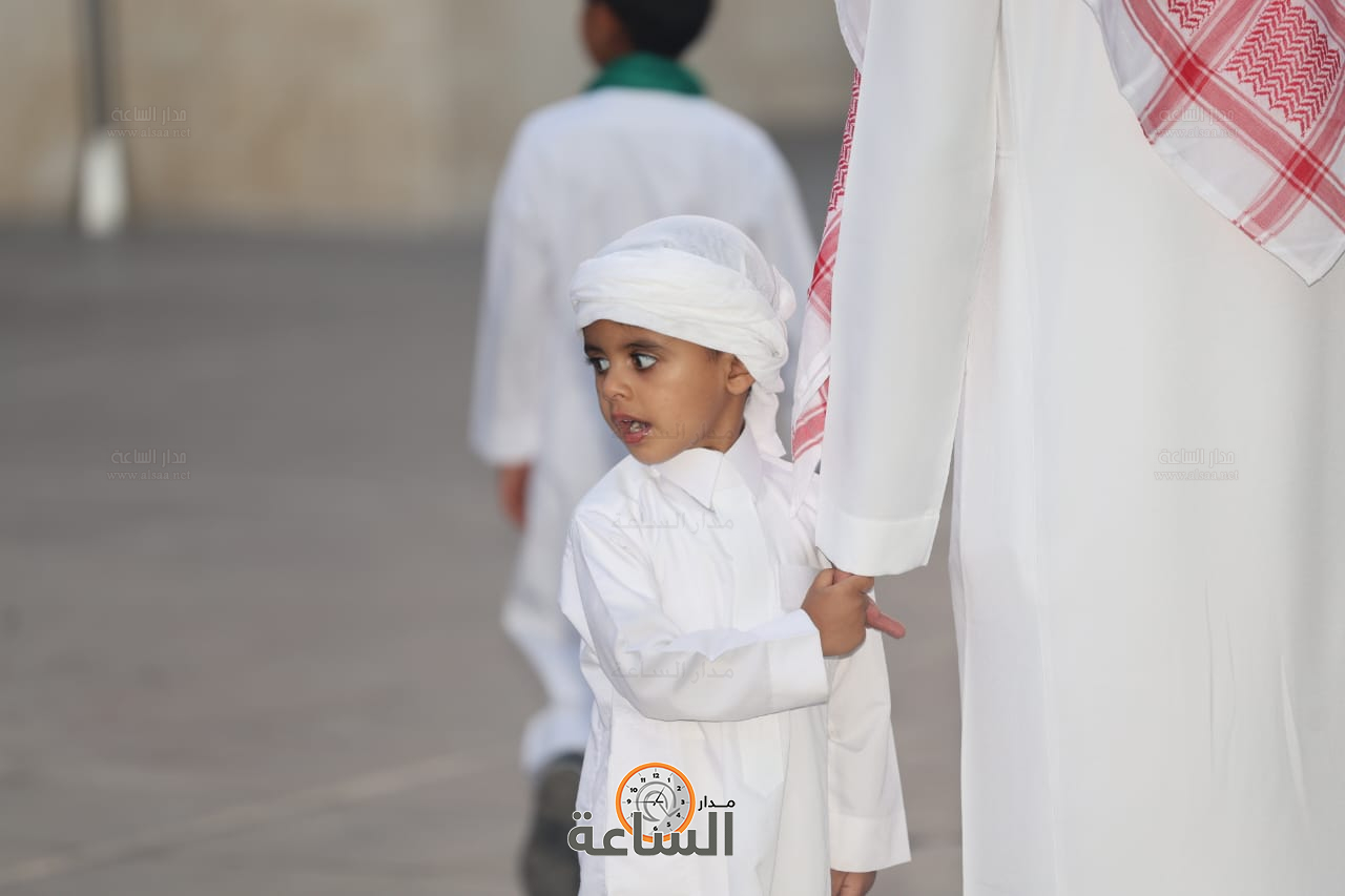 Madar Al-Saa Images 0.5104316789562643