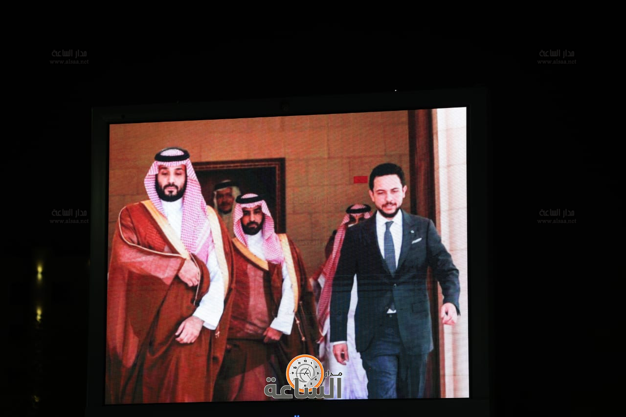 Madar Al-Saa Images 0.033257447437405996