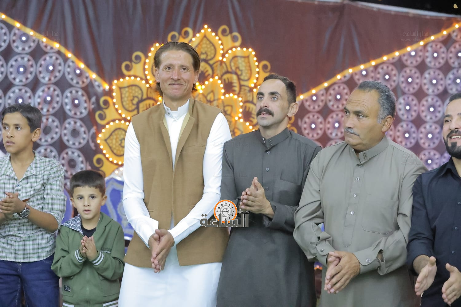 Madar Al-Saa Images 0.4201951157255931