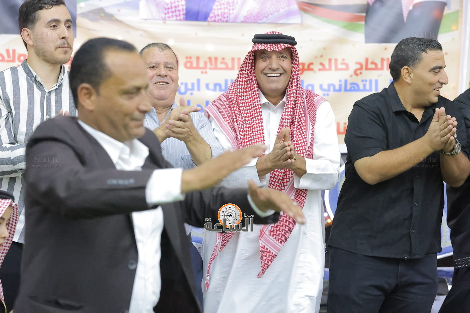 Madar Al-Saa Images 0.5745859845890329