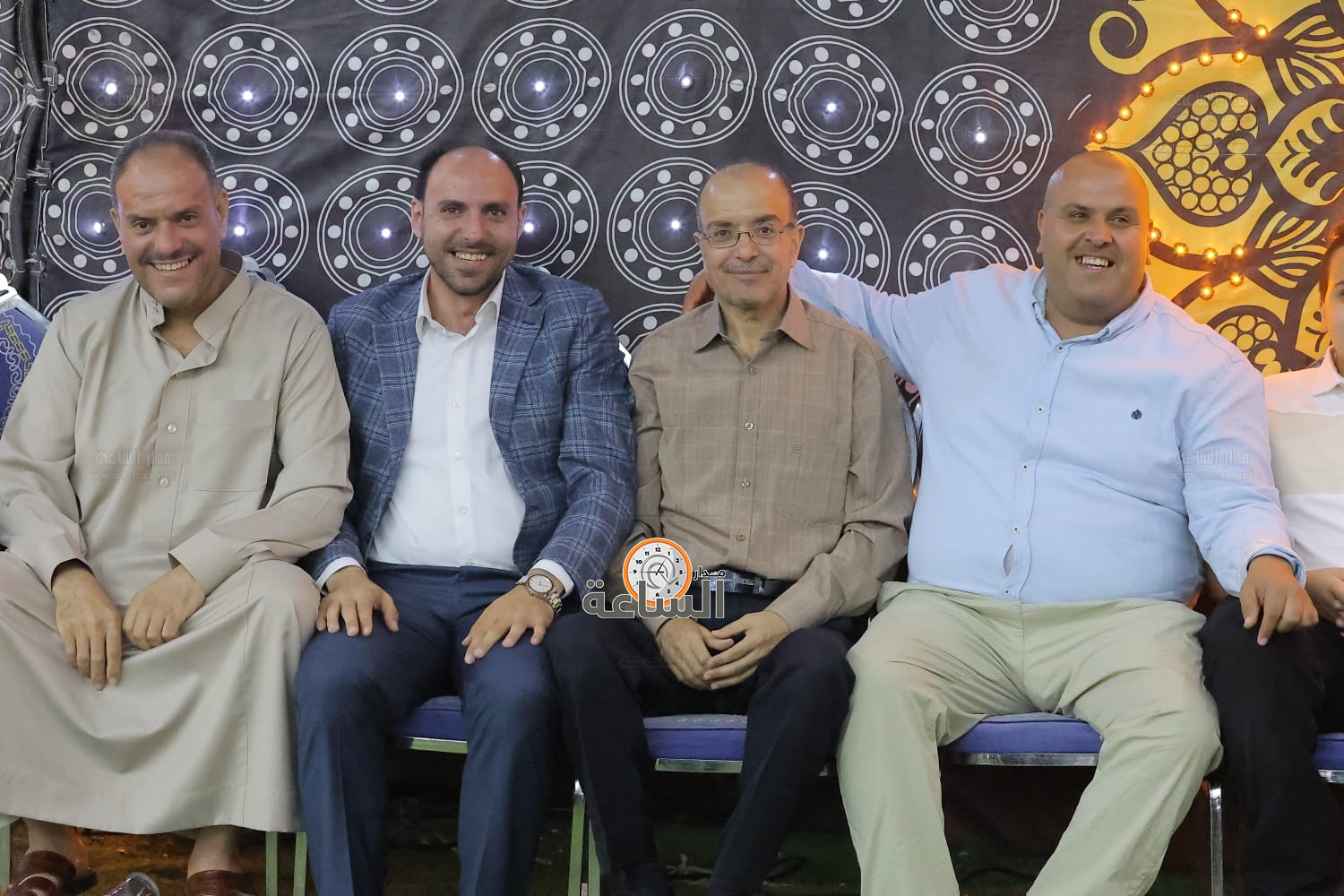 Madar Al-Saa Images 0.839931427913547