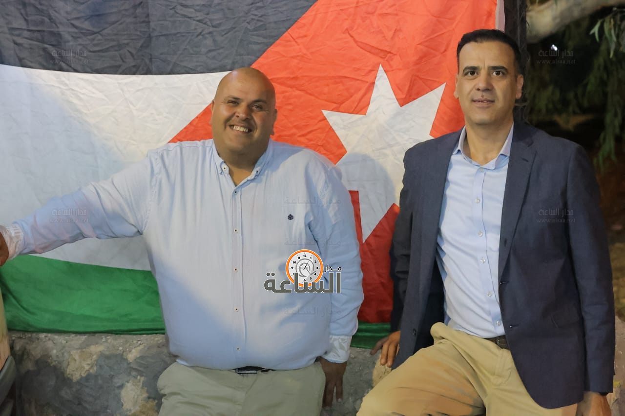 Madar Al-Saa Images 0.376440127821819