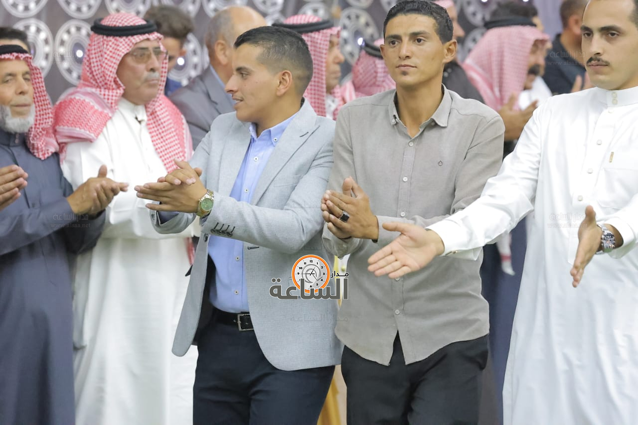 Madar Al-Saa Images 0.7719486477763843