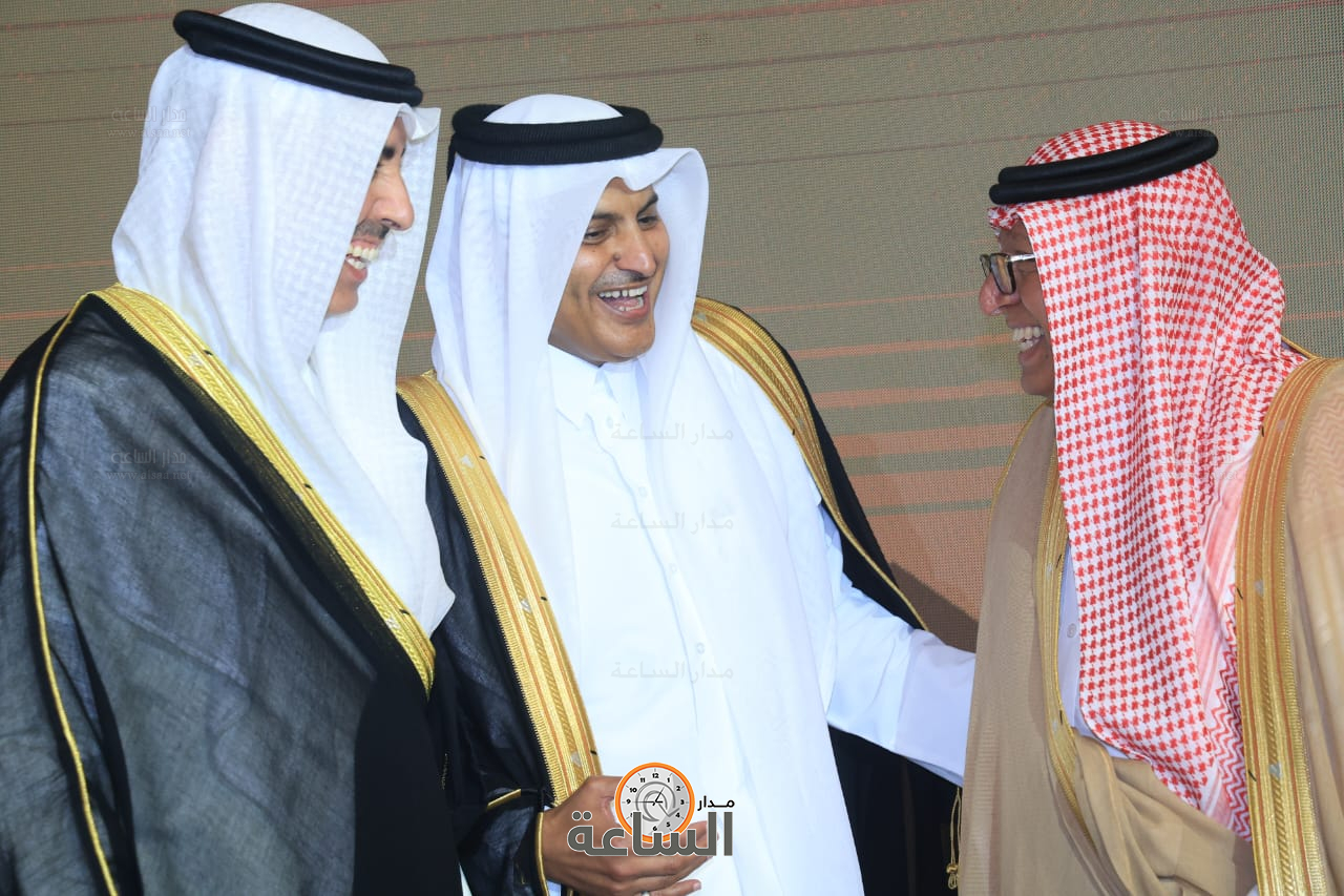 Madar Al-Saa Images 0.2939142160799272