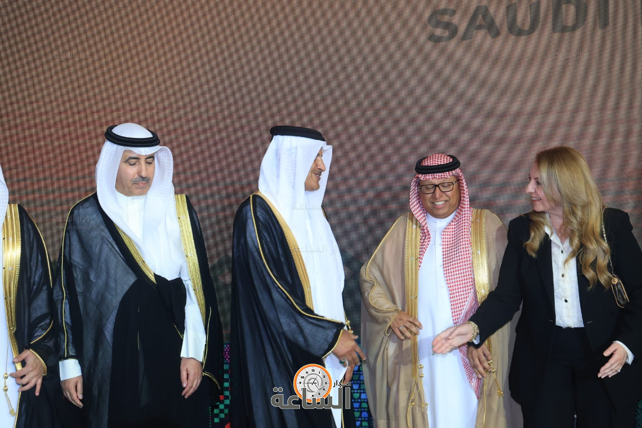 Madar Al-Saa Images 0.41133875246480267