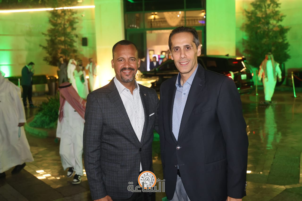 Madar Al-Saa Images 0.35815768310475005