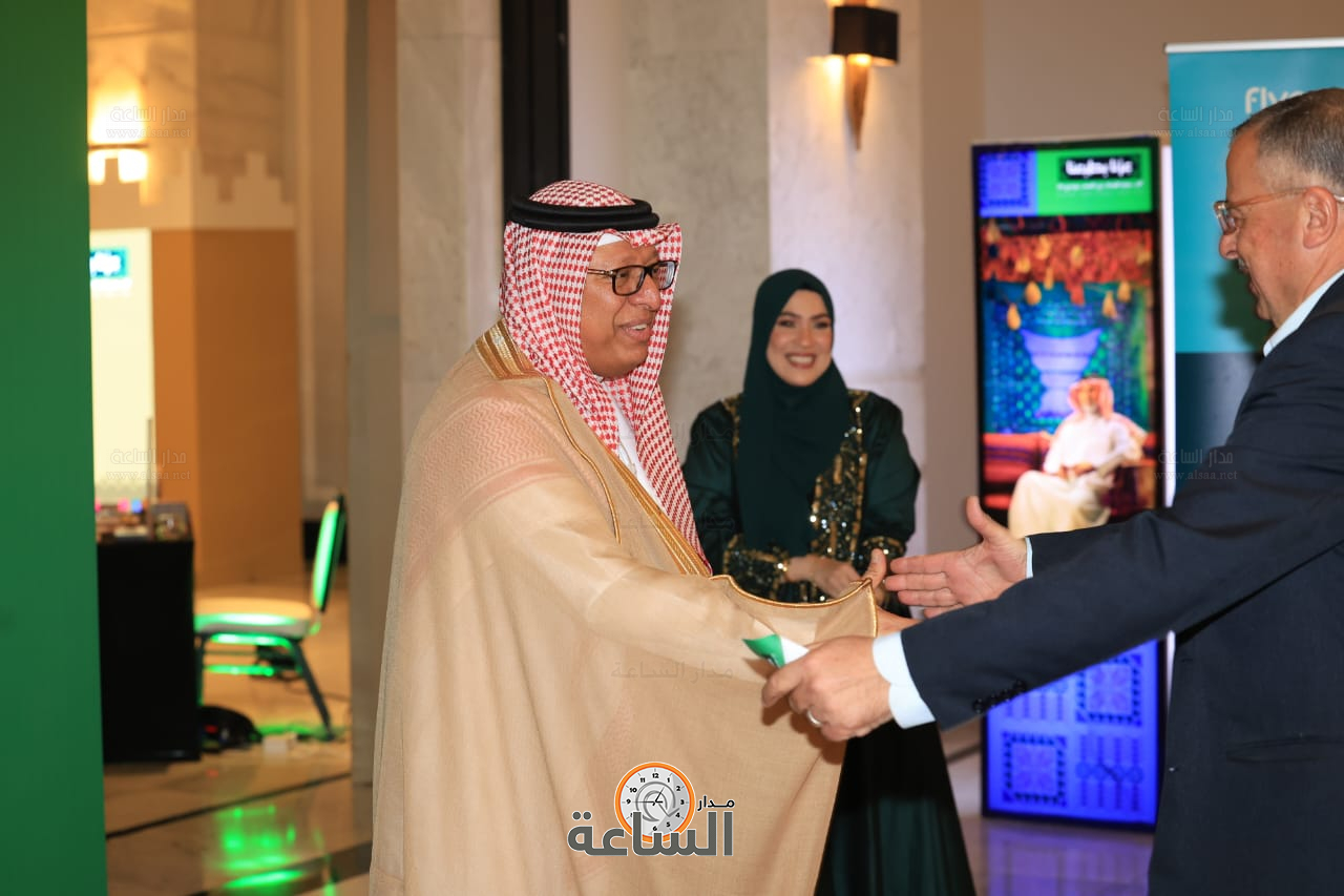 Madar Al-Saa Images 0.976894924340577