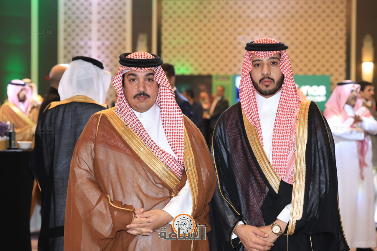 Madar Al-Saa Images 0.5616792197101538