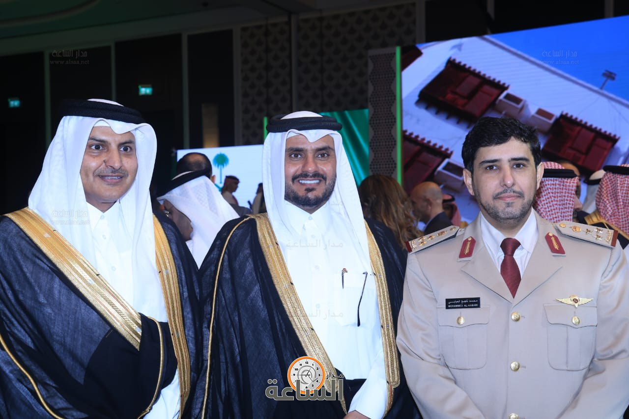 Madar Al-Saa Images 0.393195001832487