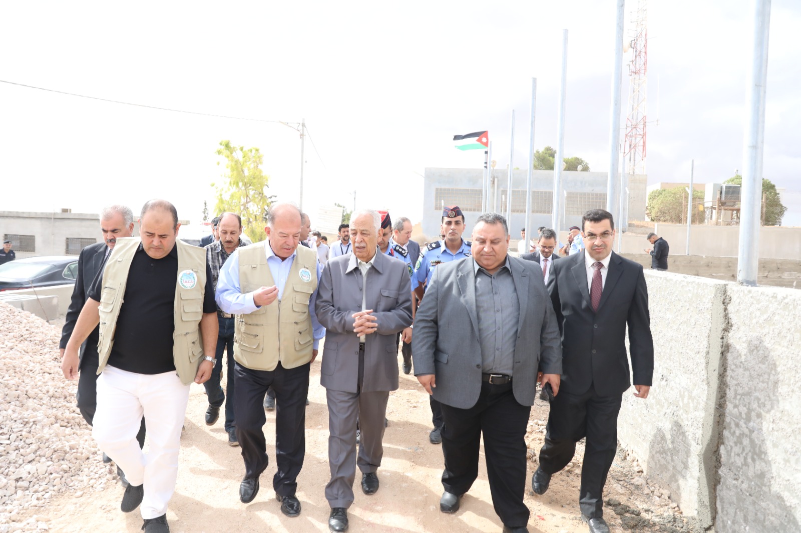 Madar Al-Saa Images 0.8132054061616288