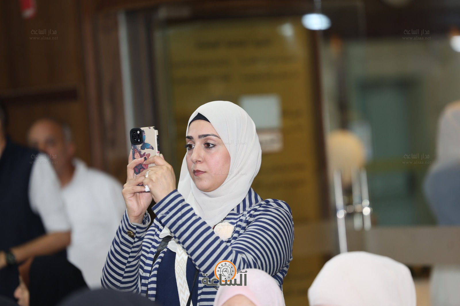 Madar Al-Saa Images 0.4023187674690146