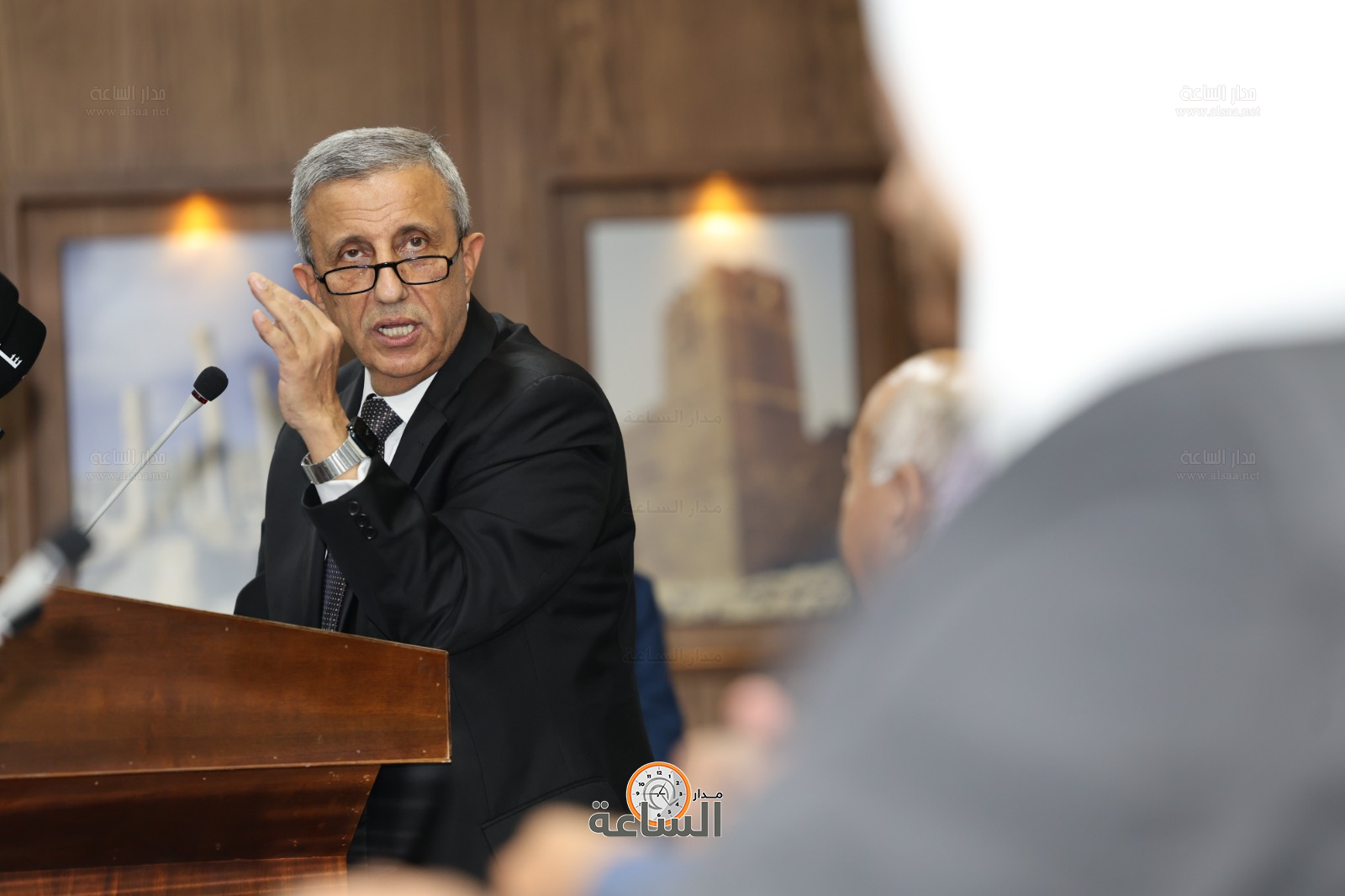 Madar Al-Saa Images 0.7748273364180632