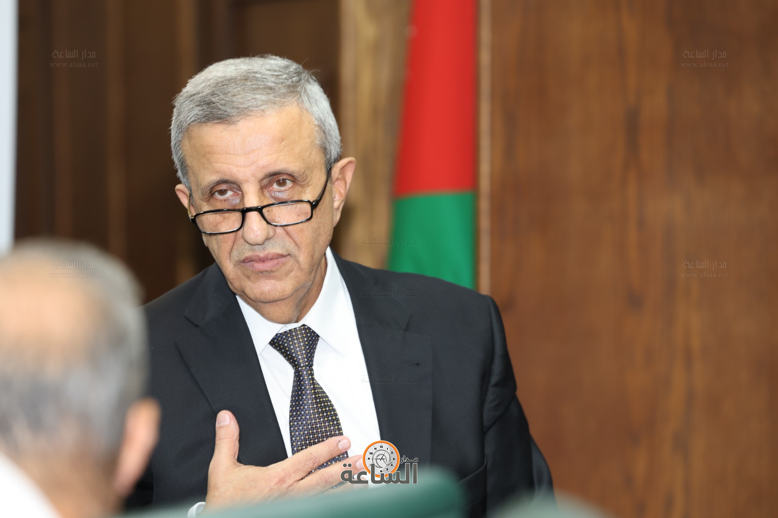 Madar Al-Saa Images 0.371918026139192