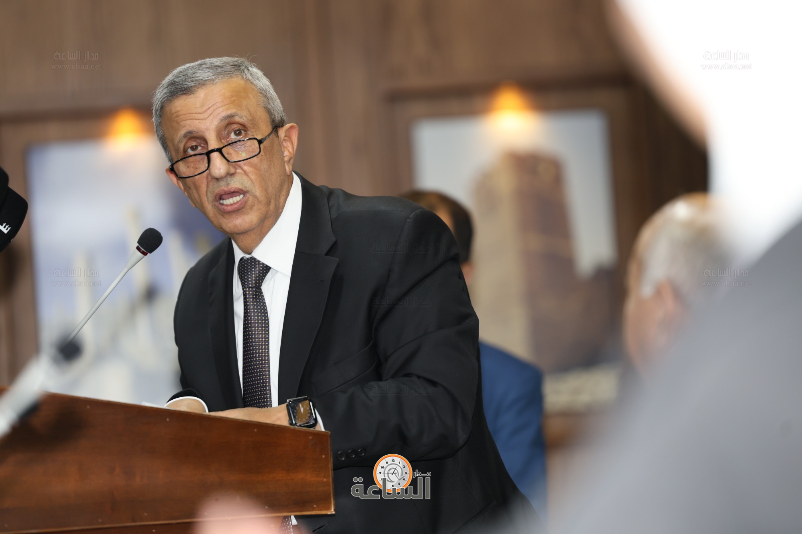 Madar Al-Saa Images 0.4533648840547947