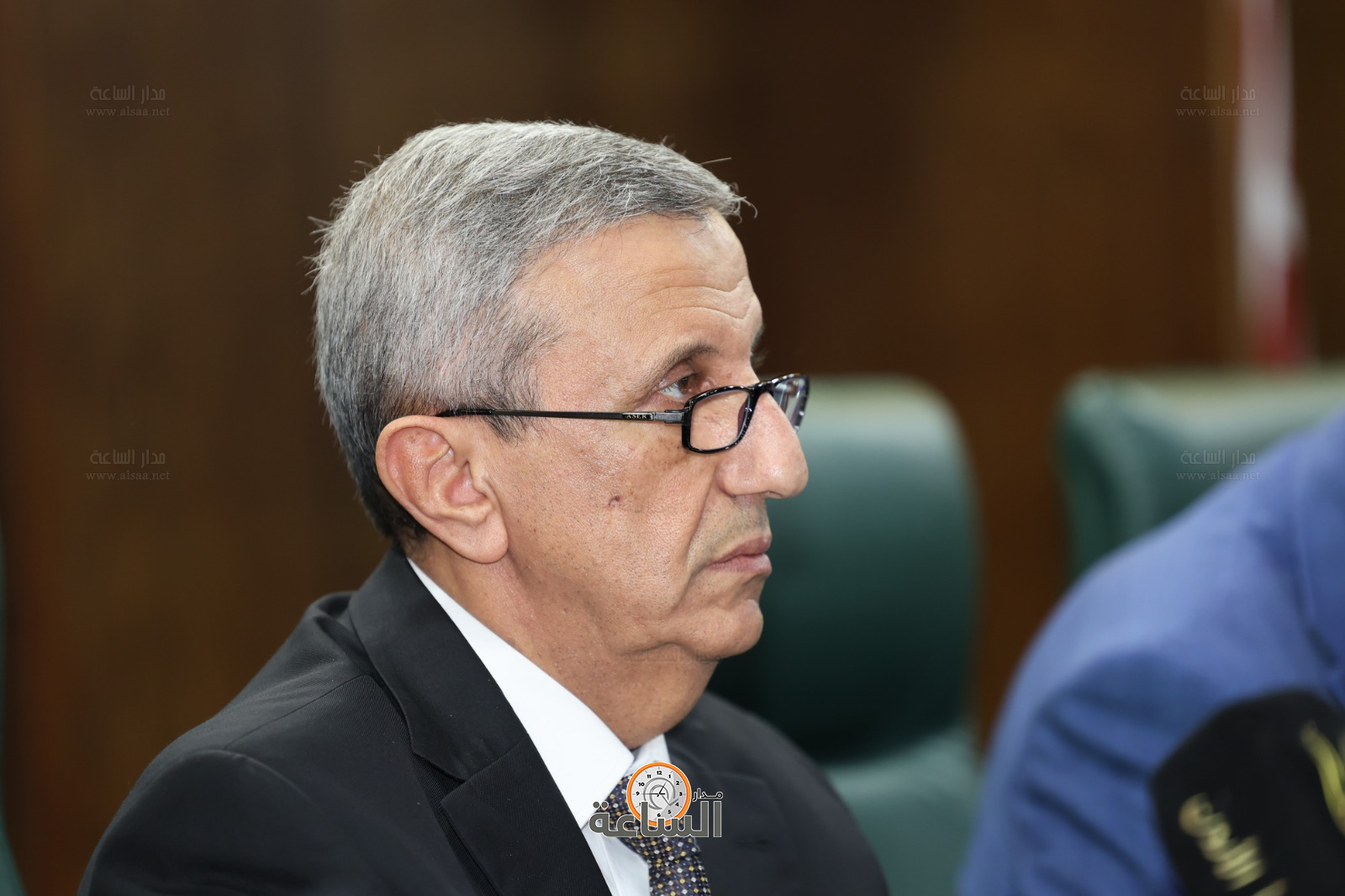 Madar Al-Saa Images 0.43282122967439884