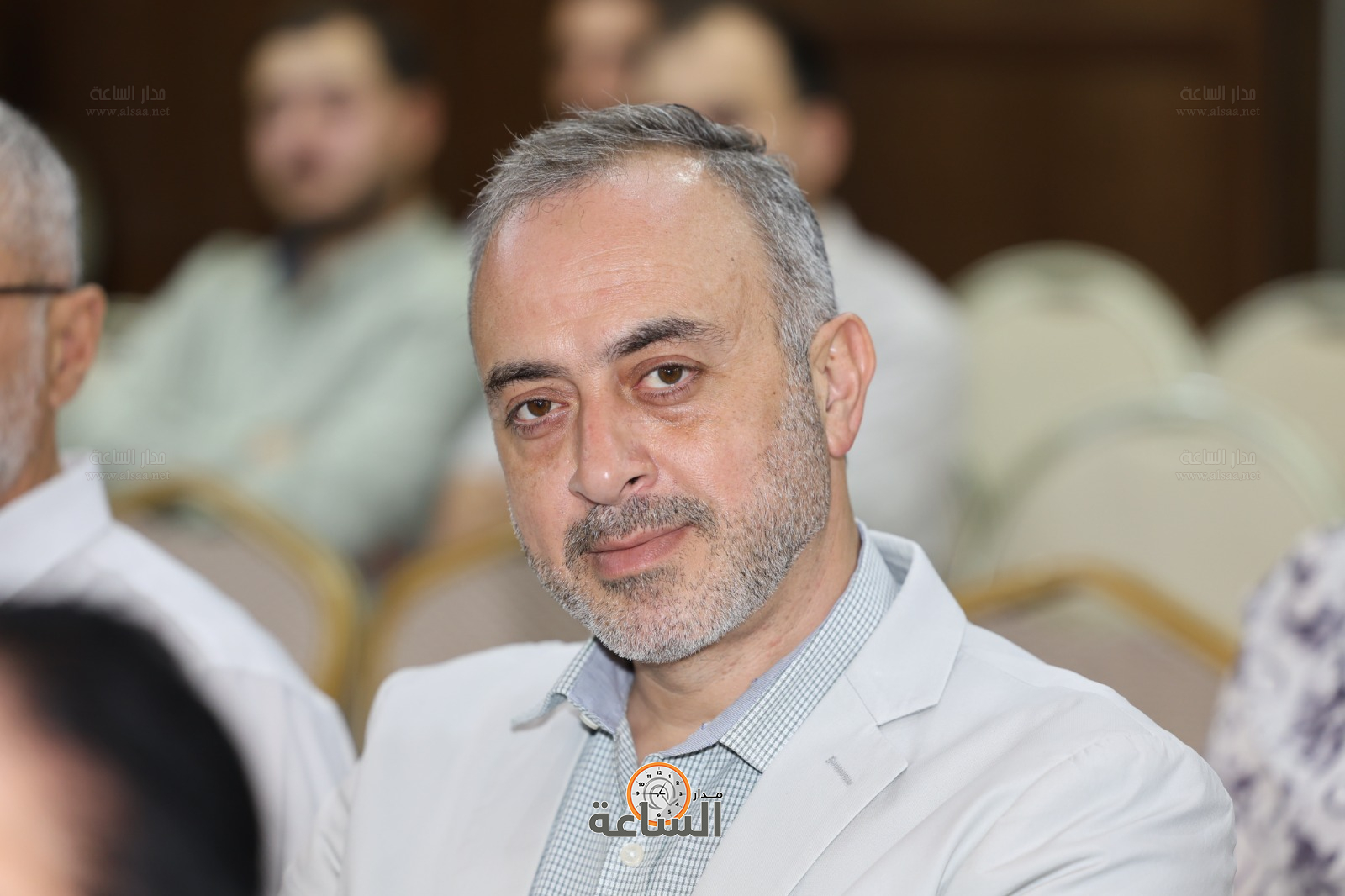 Madar Al-Saa Images 0.281389178534998