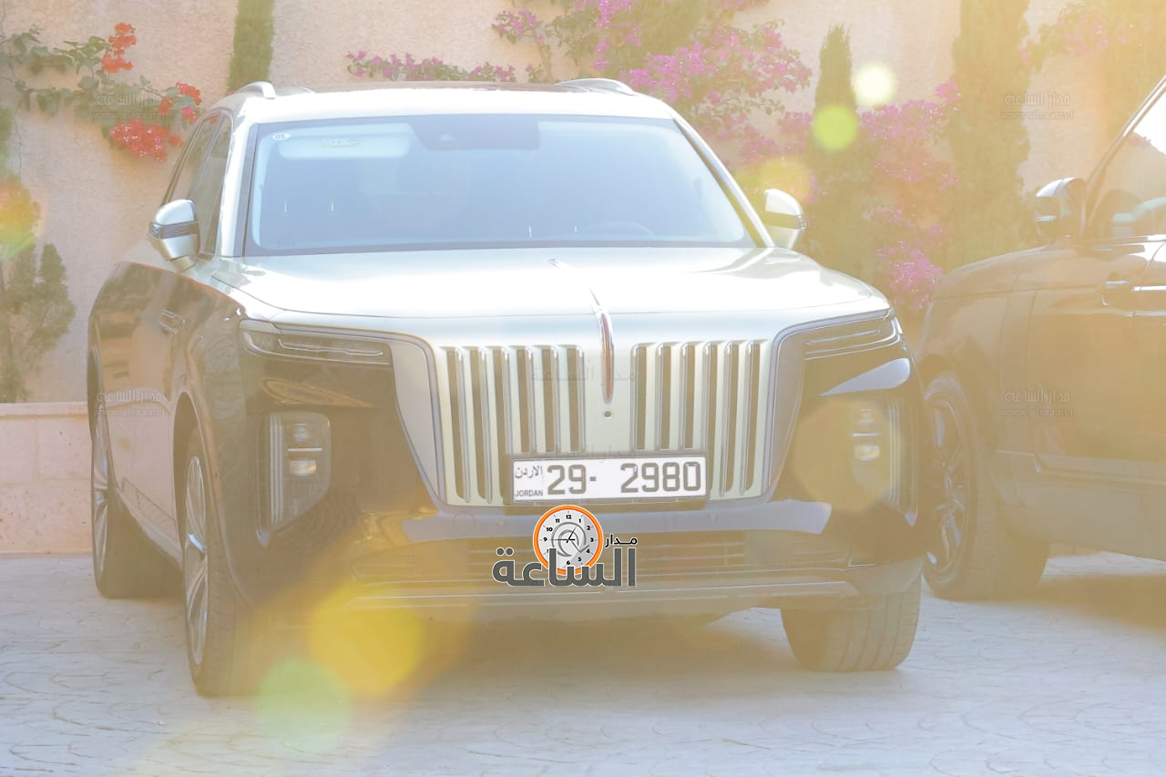 Madar Al-Saa Images 0.562111900986653