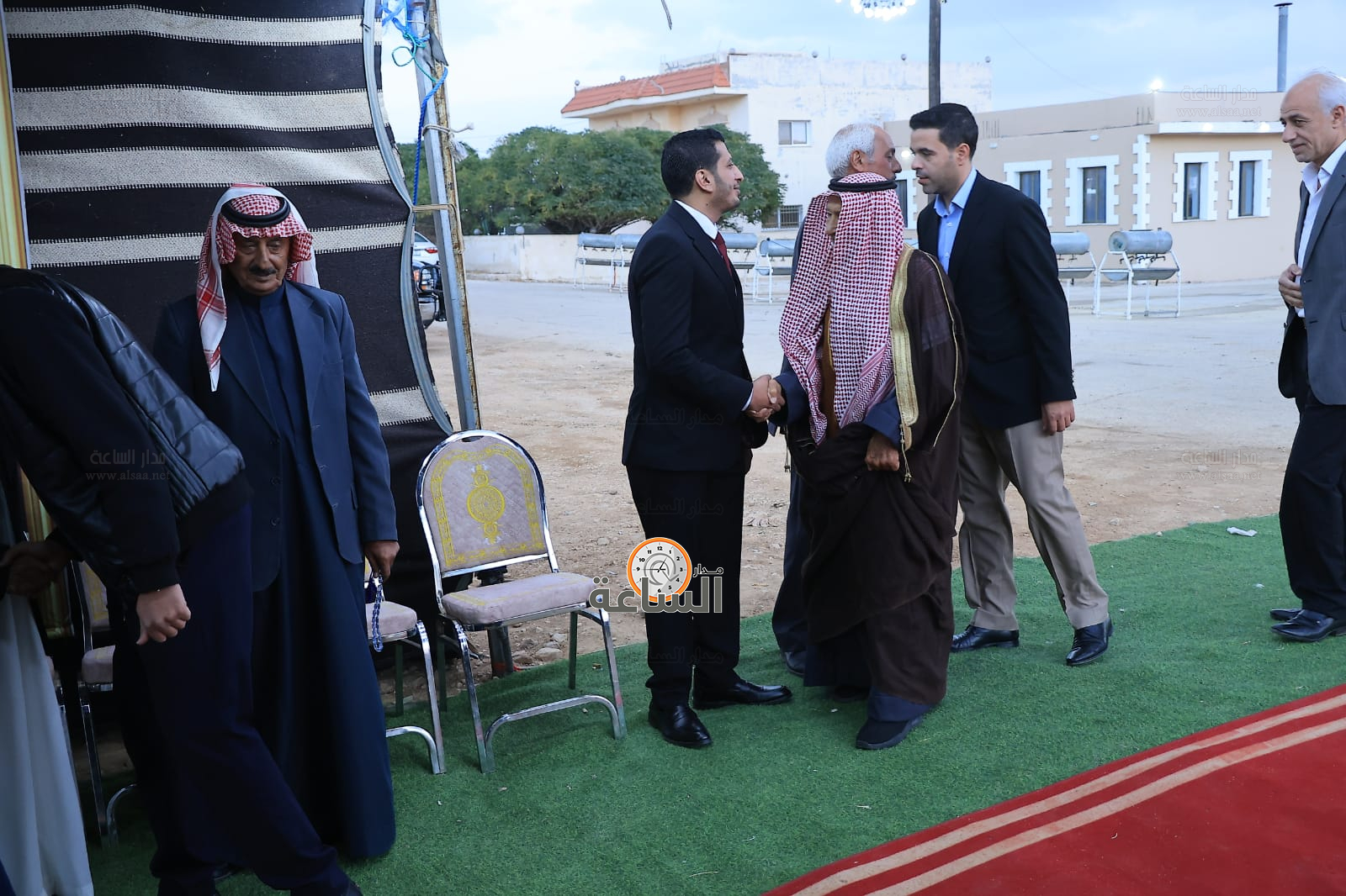 Madar Al-Saa Images 0.38523487871018647