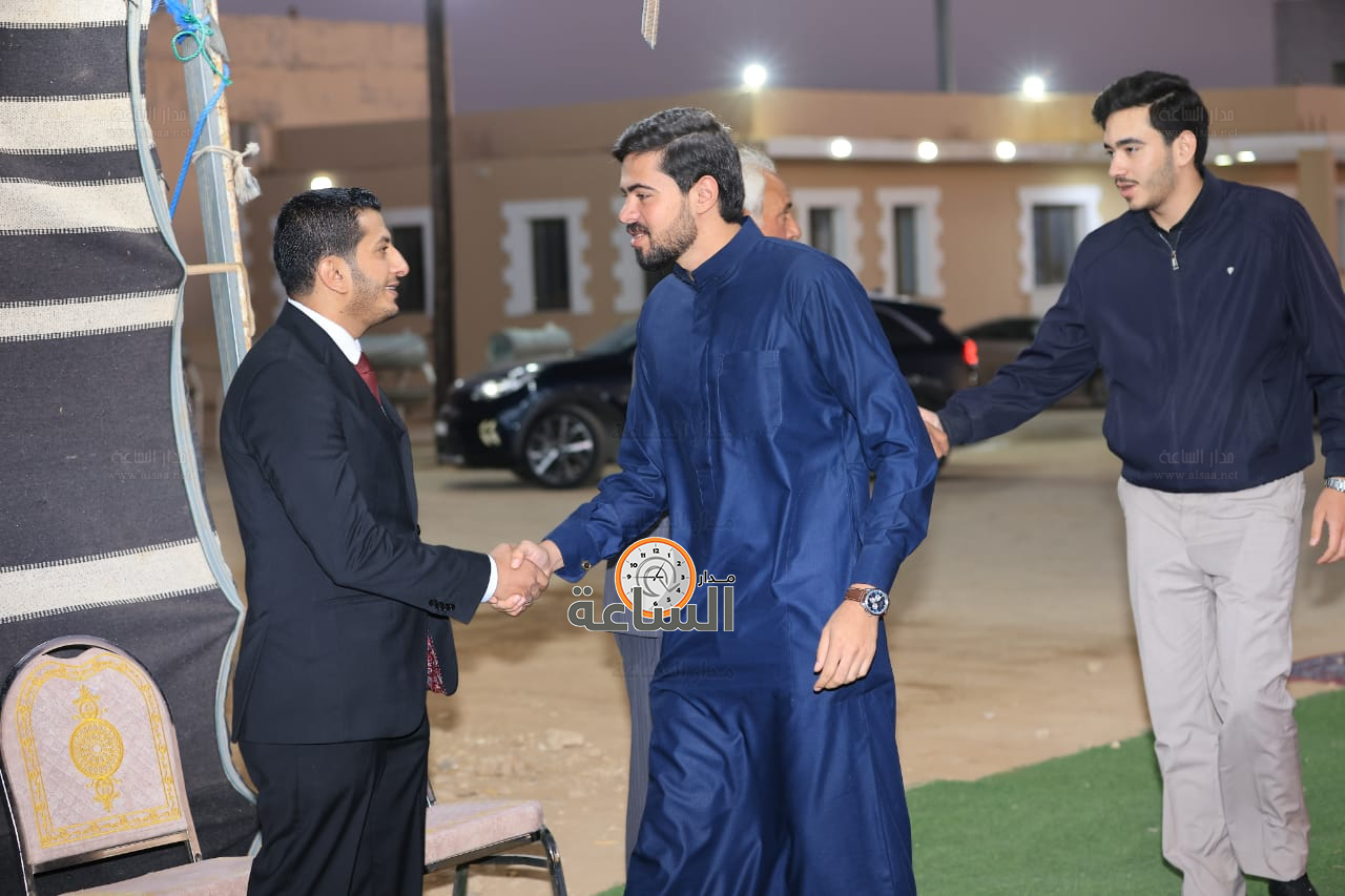 Madar Al-Saa Images 0.48511655086953653