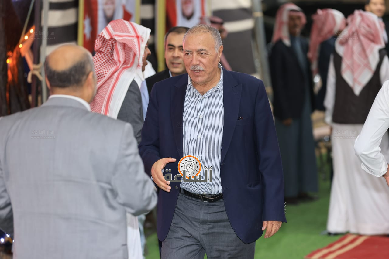 Madar Al-Saa Images 0.754095638190473