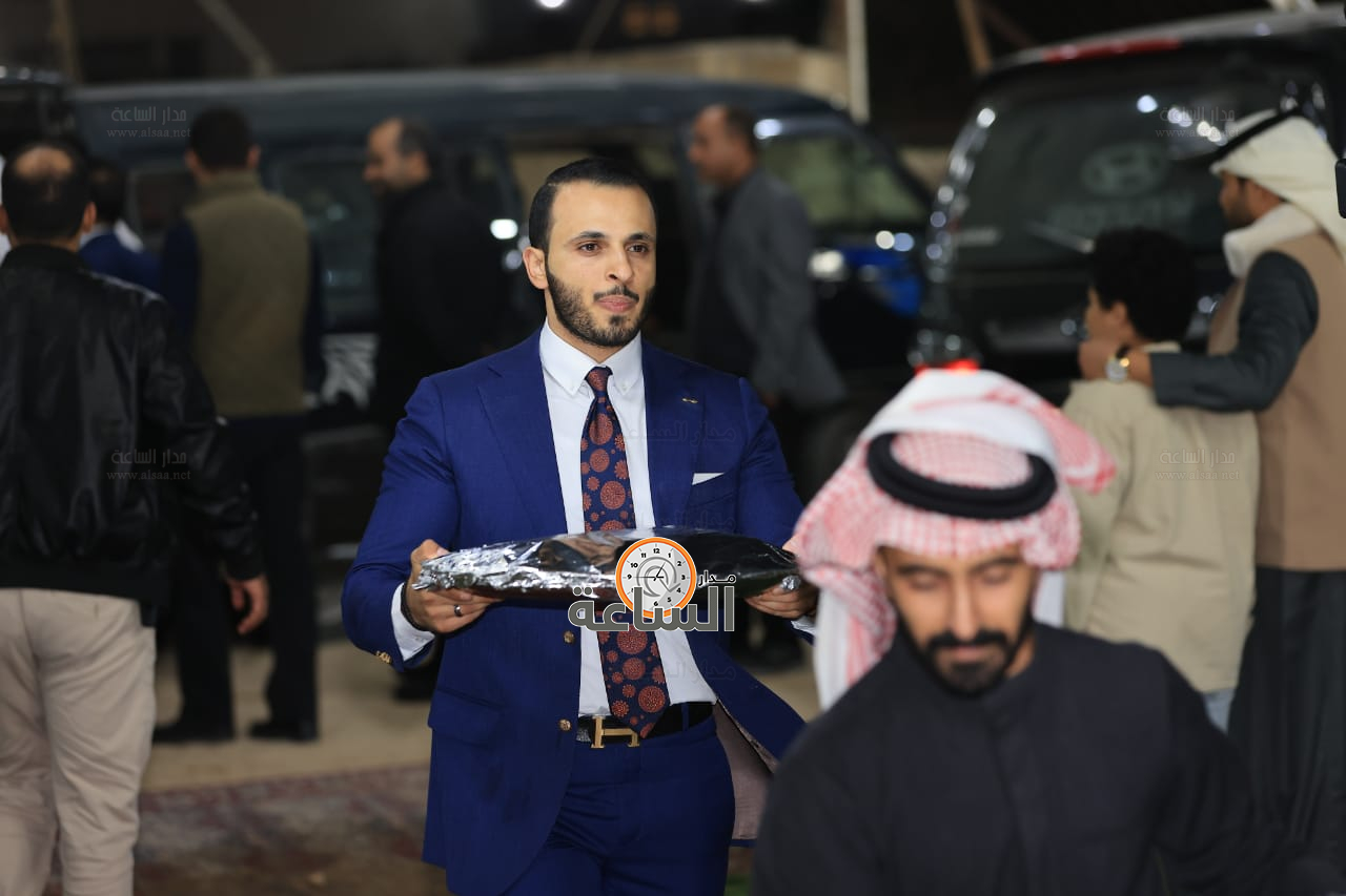 Madar Al-Saa Images 0.7787391149021714