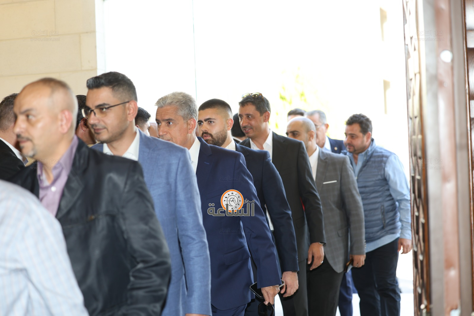 Madar Al-Saa Images 0.49523912505159273