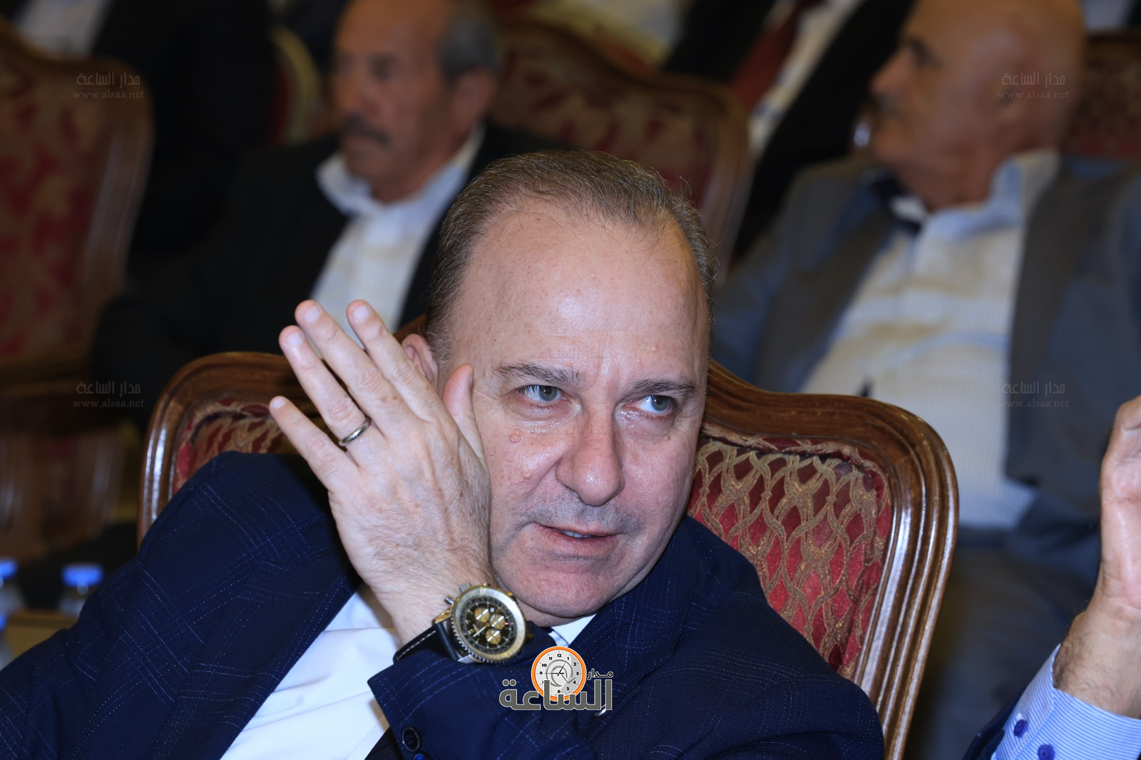 Madar Al-Saa Images 0.6098876059473565