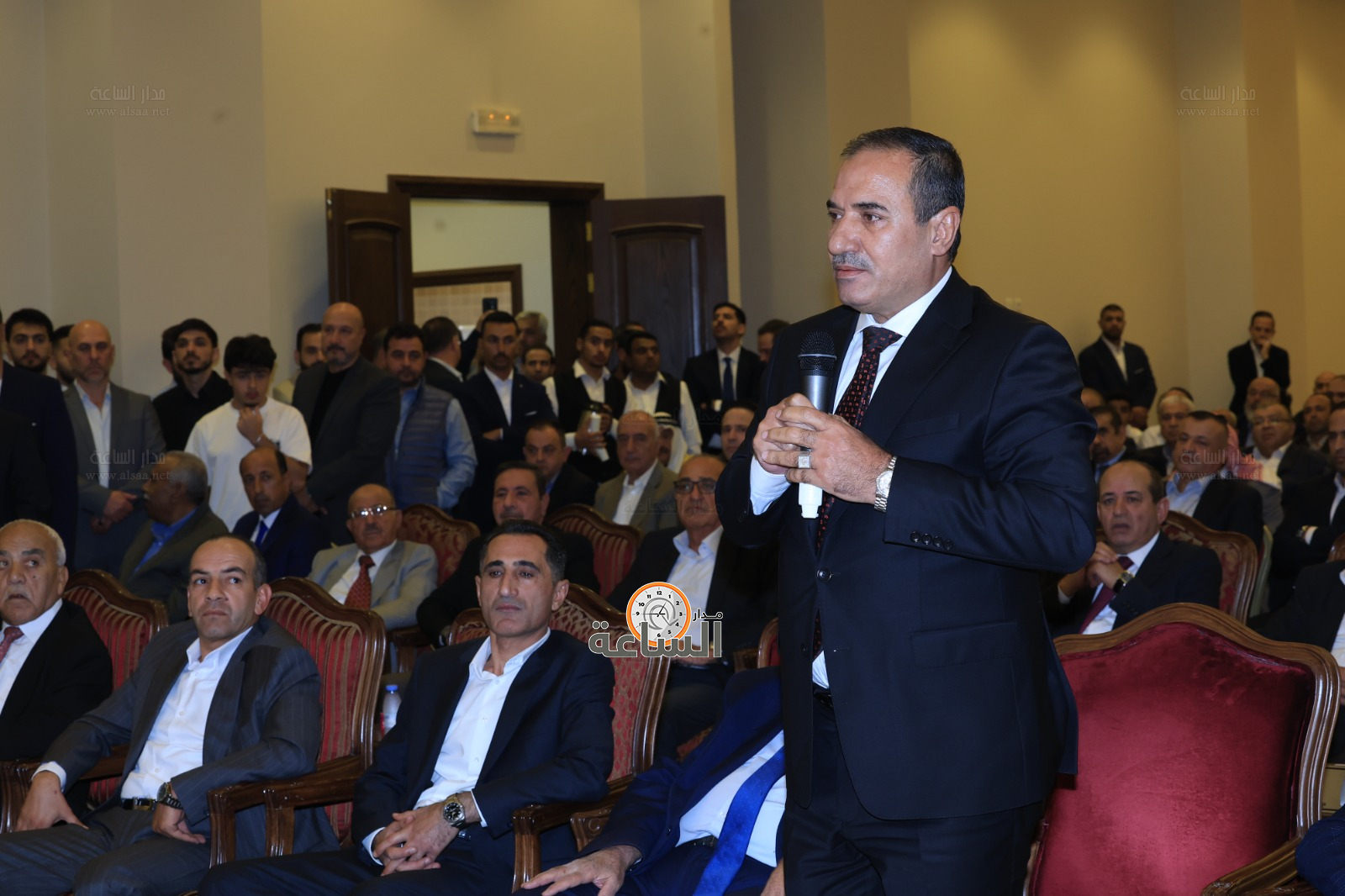 Madar Al-Saa Images 0.12301975080175886