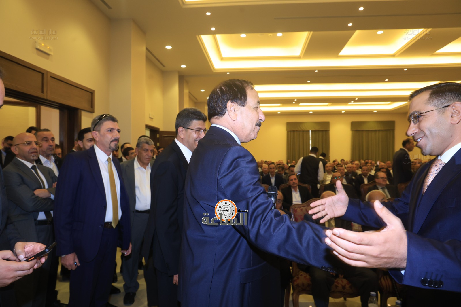 Madar Al-Saa Images 0.1559555138005917