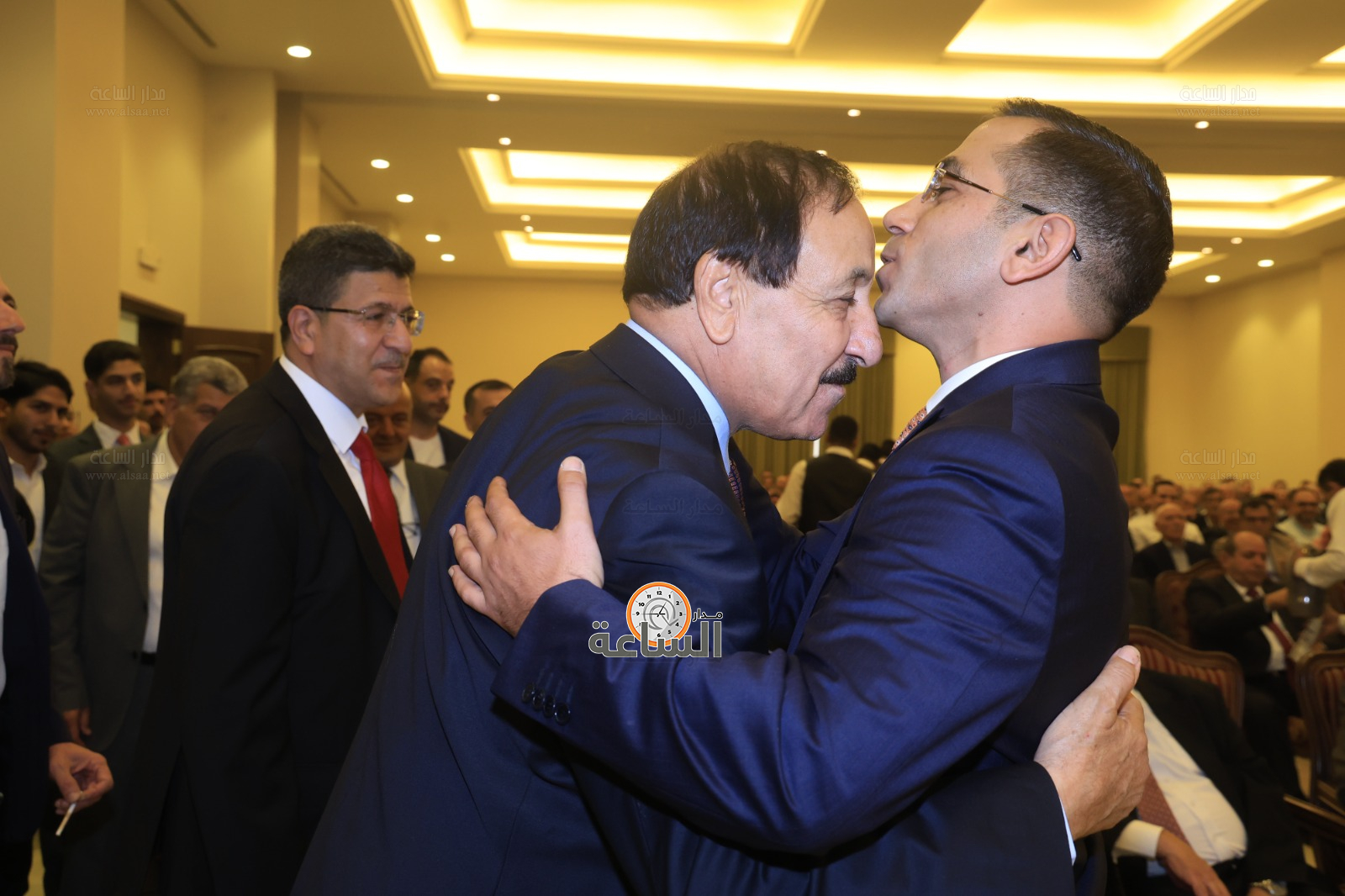 Madar Al-Saa Images 0.5462861950413517