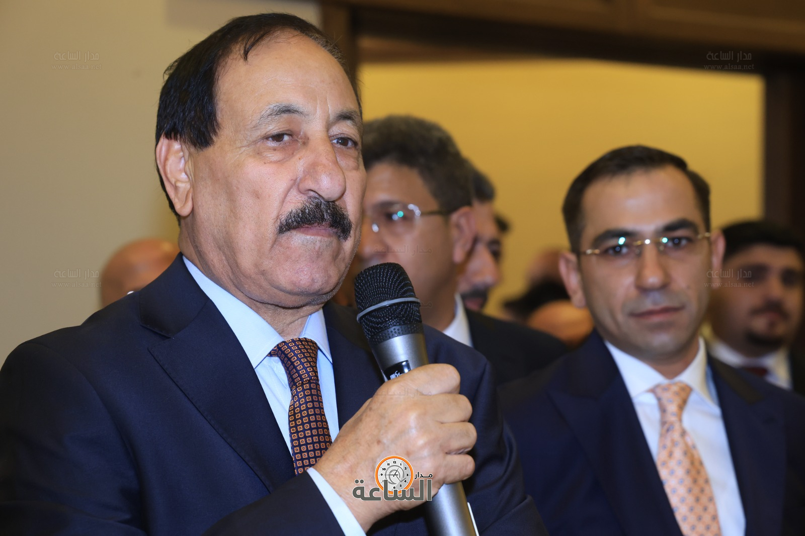 Madar Al-Saa Images 0.9267908138367523