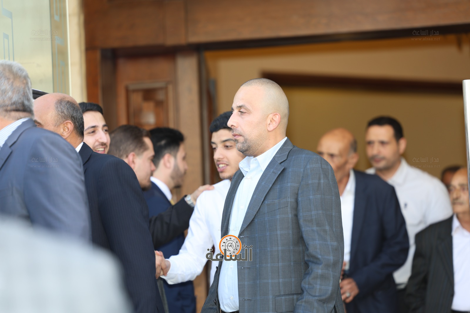 Madar Al-Saa Images 0.048999630023081386