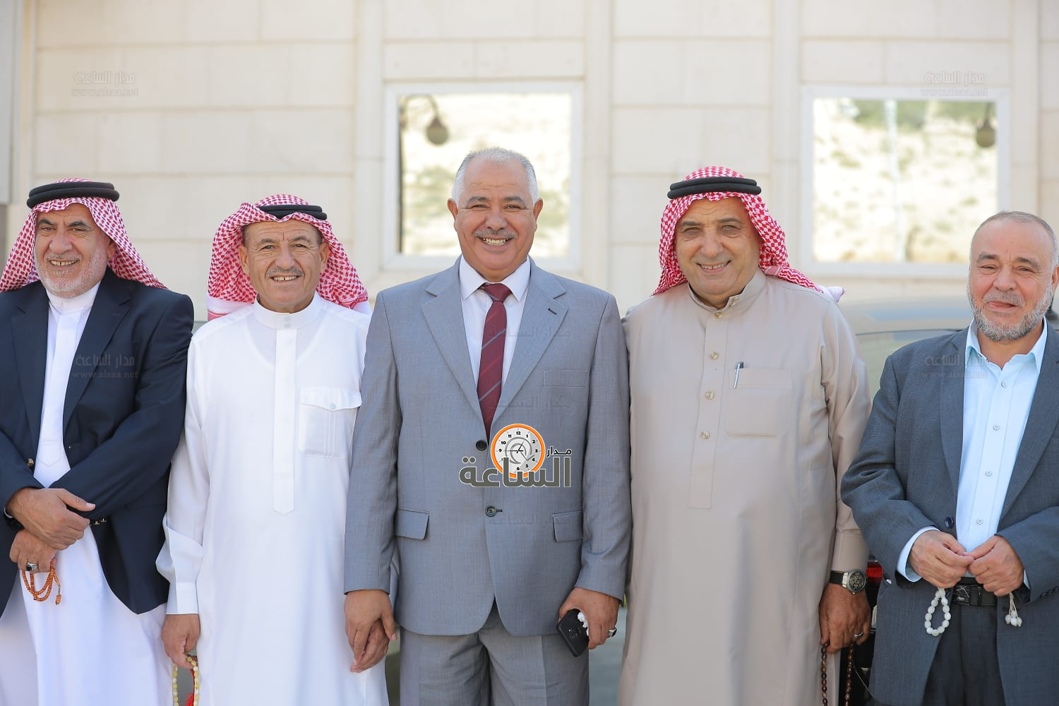 Madar Al-Saa Images 0.1365442410333697