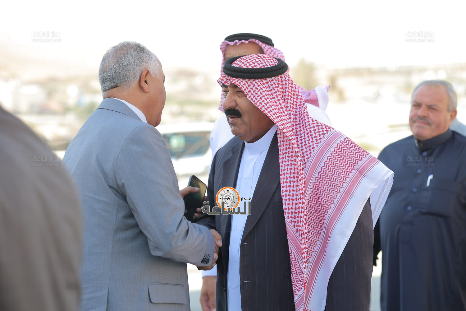 Madar Al-Saa Images 0.3781593315522388