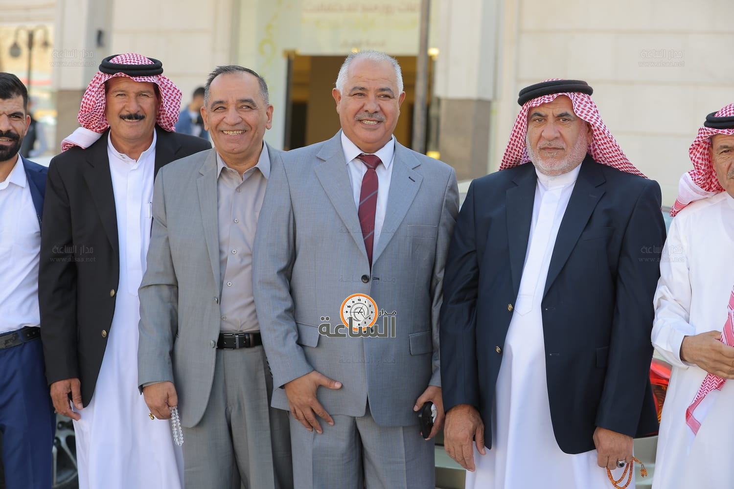 Madar Al-Saa Images 0.8784081940034262