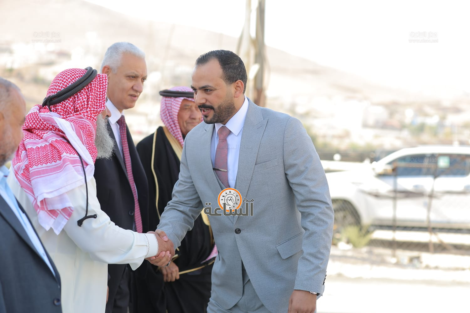 Madar Al-Saa Images 0.323275020238159