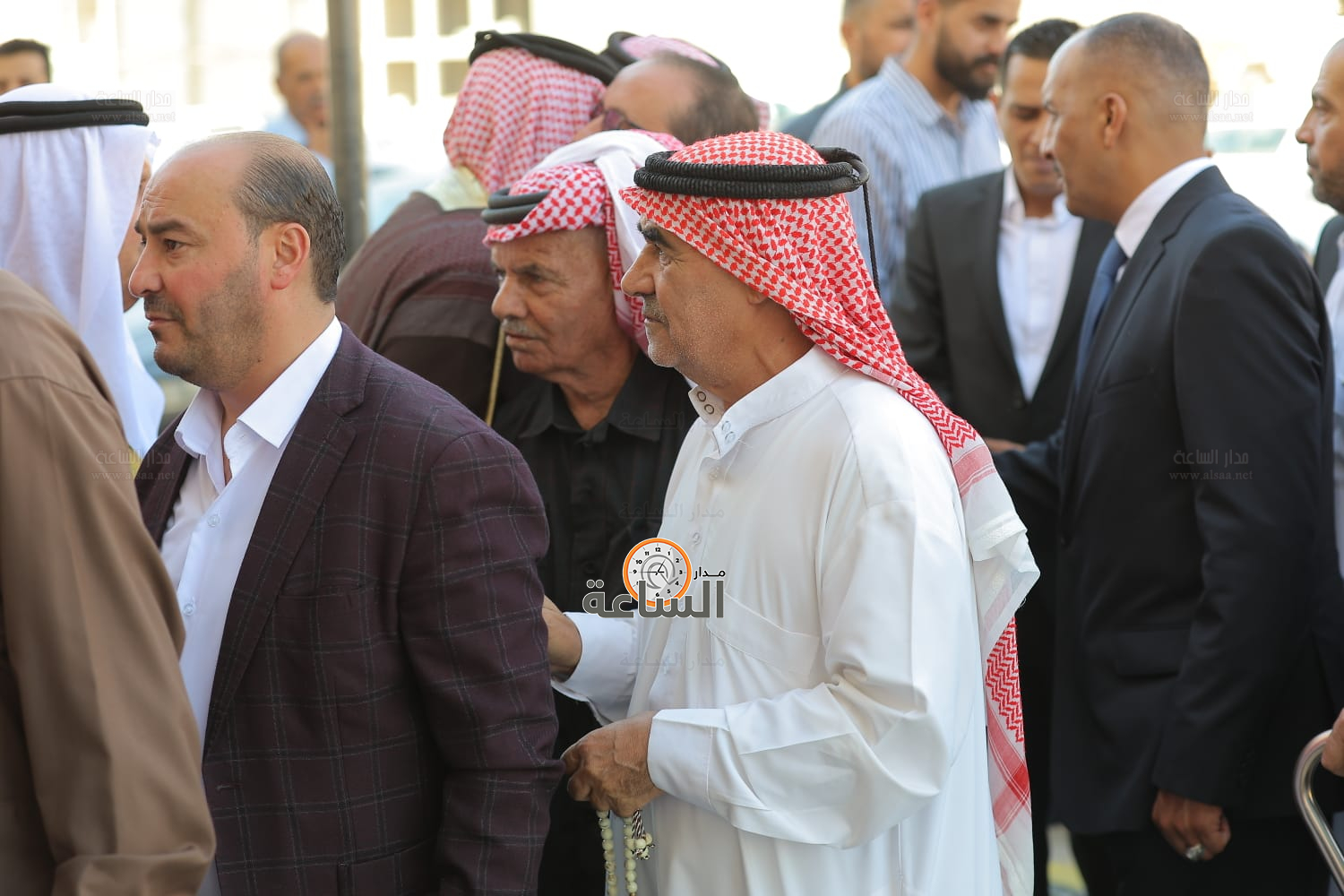 Madar Al-Saa Images 0.08767693375841135