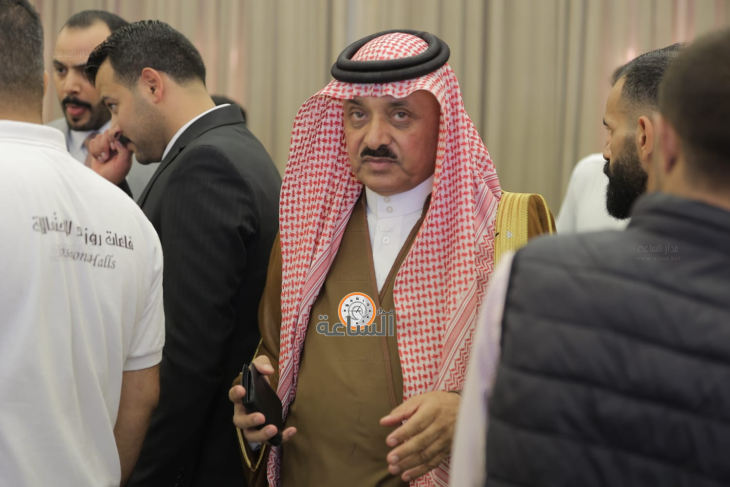 Madar Al-Saa Images 0.4164676551909311