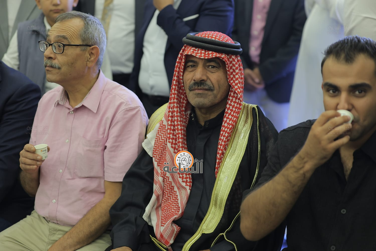 Madar Al-Saa Images 0.6494153258608878