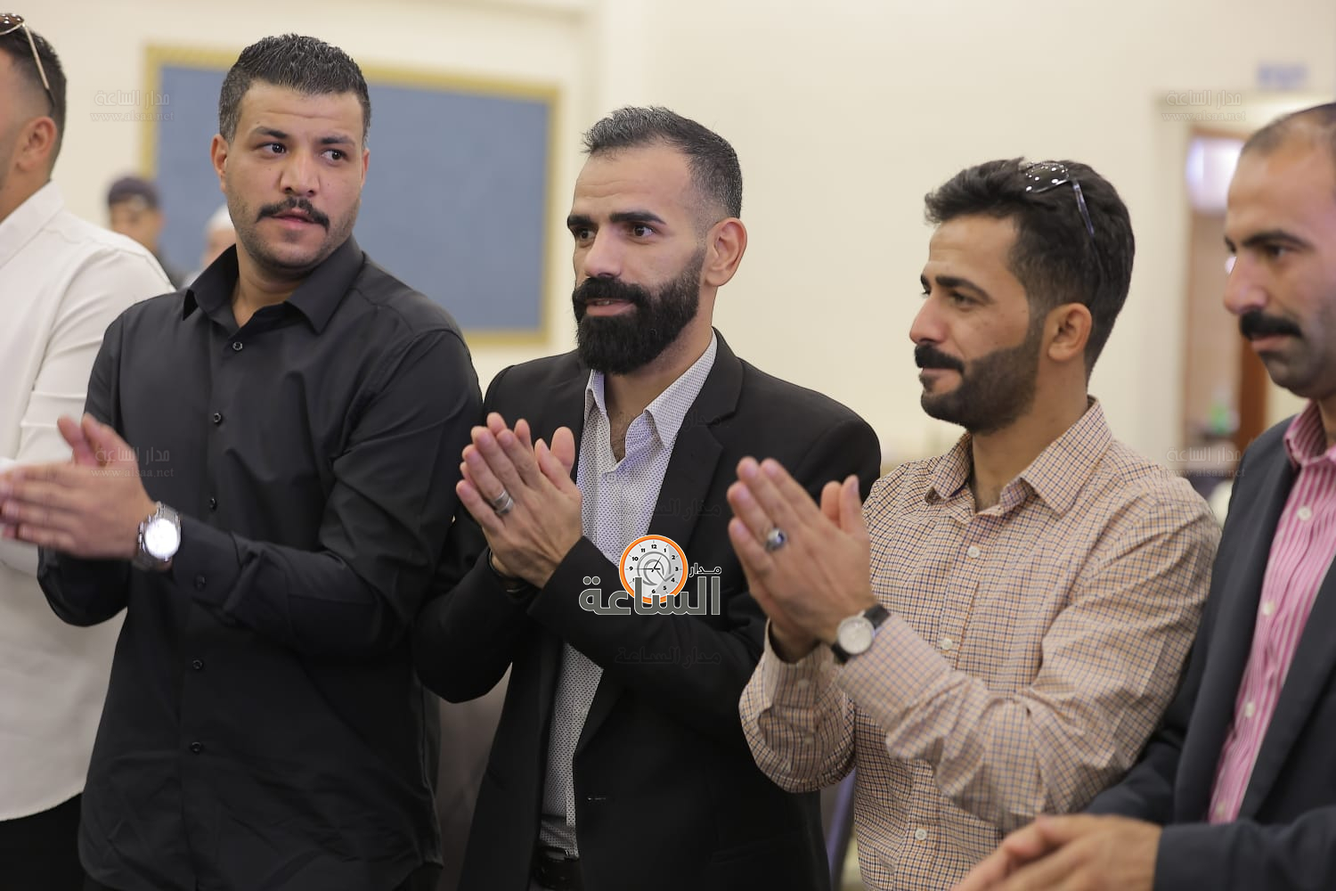 Madar Al-Saa Images 0.1360265362342299