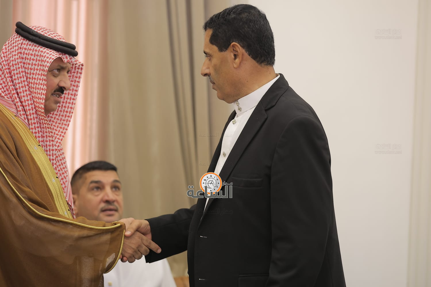 Madar Al-Saa Images 0.6597064341377709