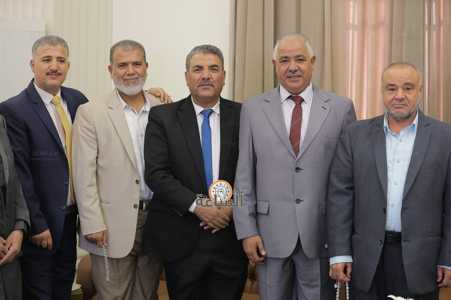 Madar Al-Saa Images 0.9164557194393578