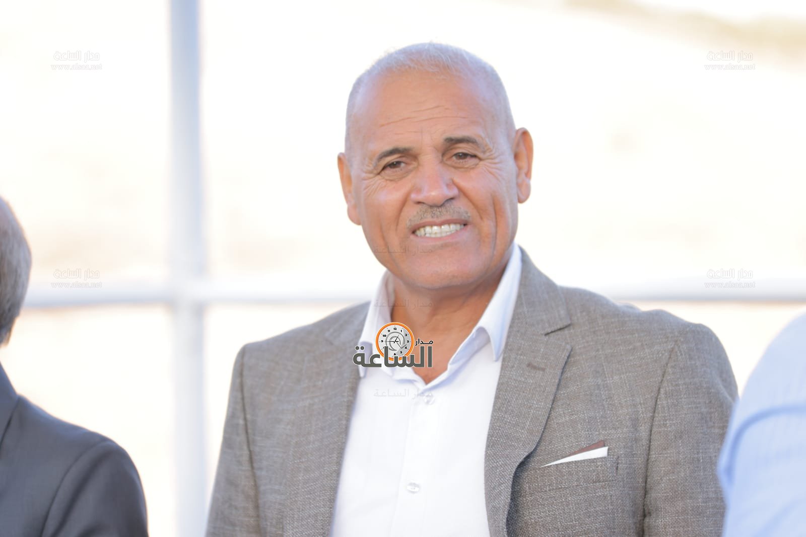 Madar Al-Saa Images 0.5529612832797517