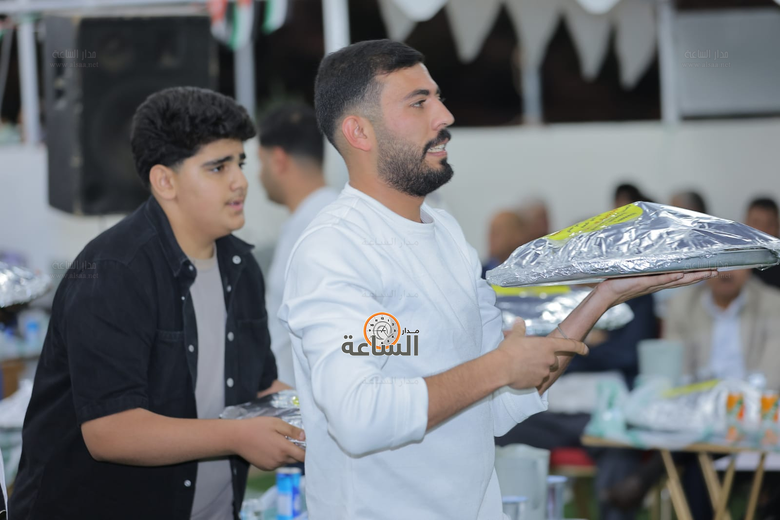 Madar Al-Saa Images 0.2708095715452369