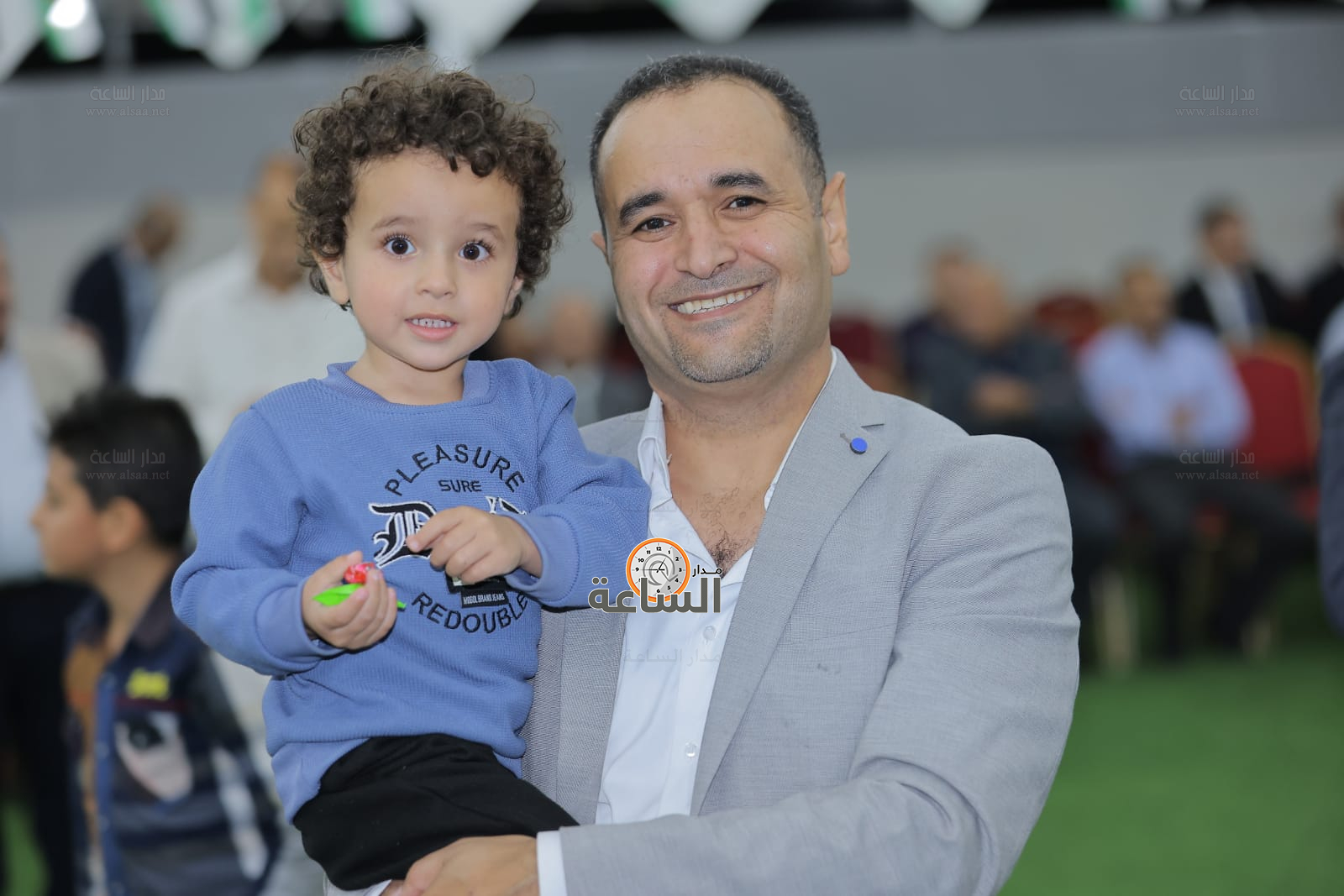 Madar Al-Saa Images 0.8341885953154912