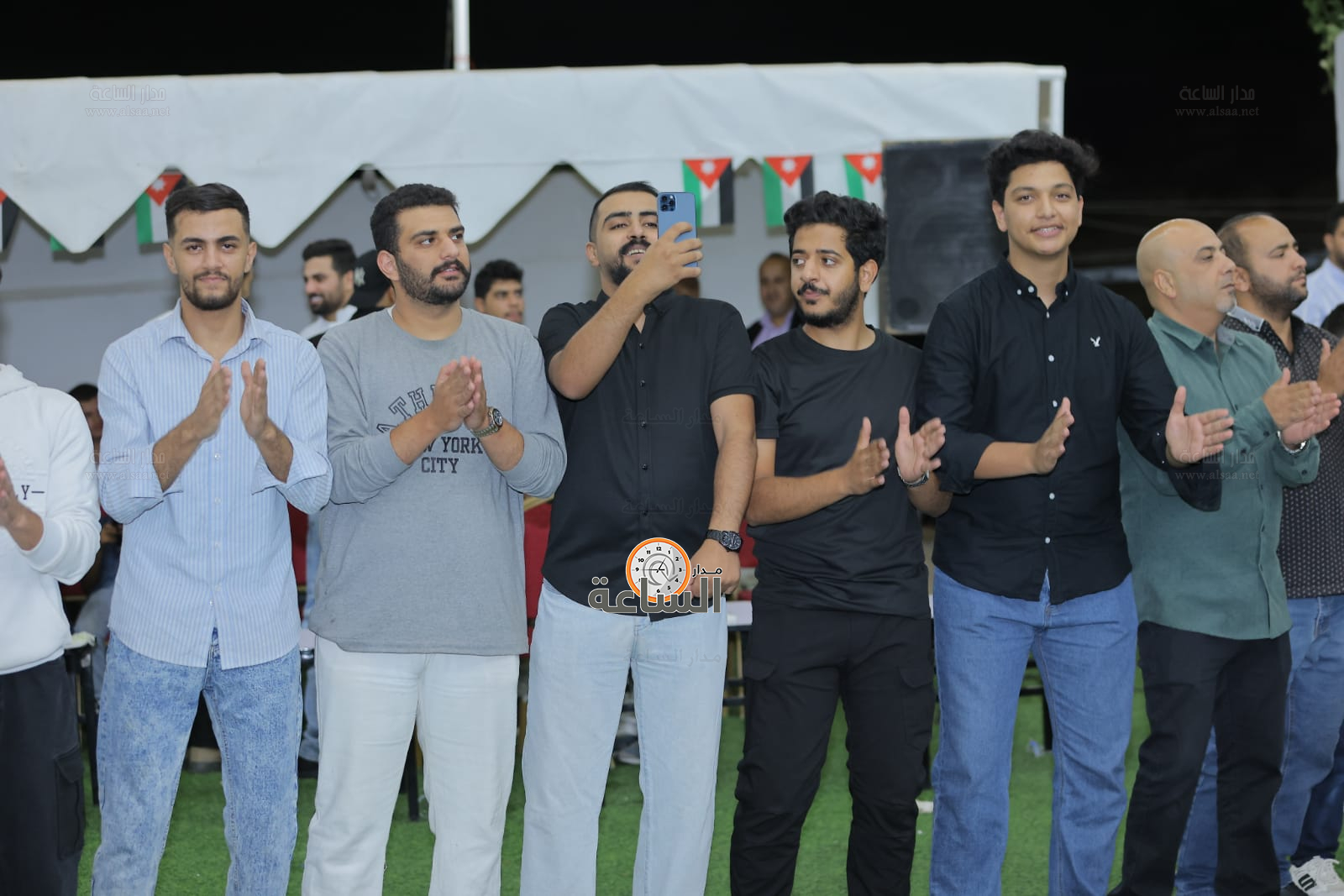 Madar Al-Saa Images 0.4848137201055822