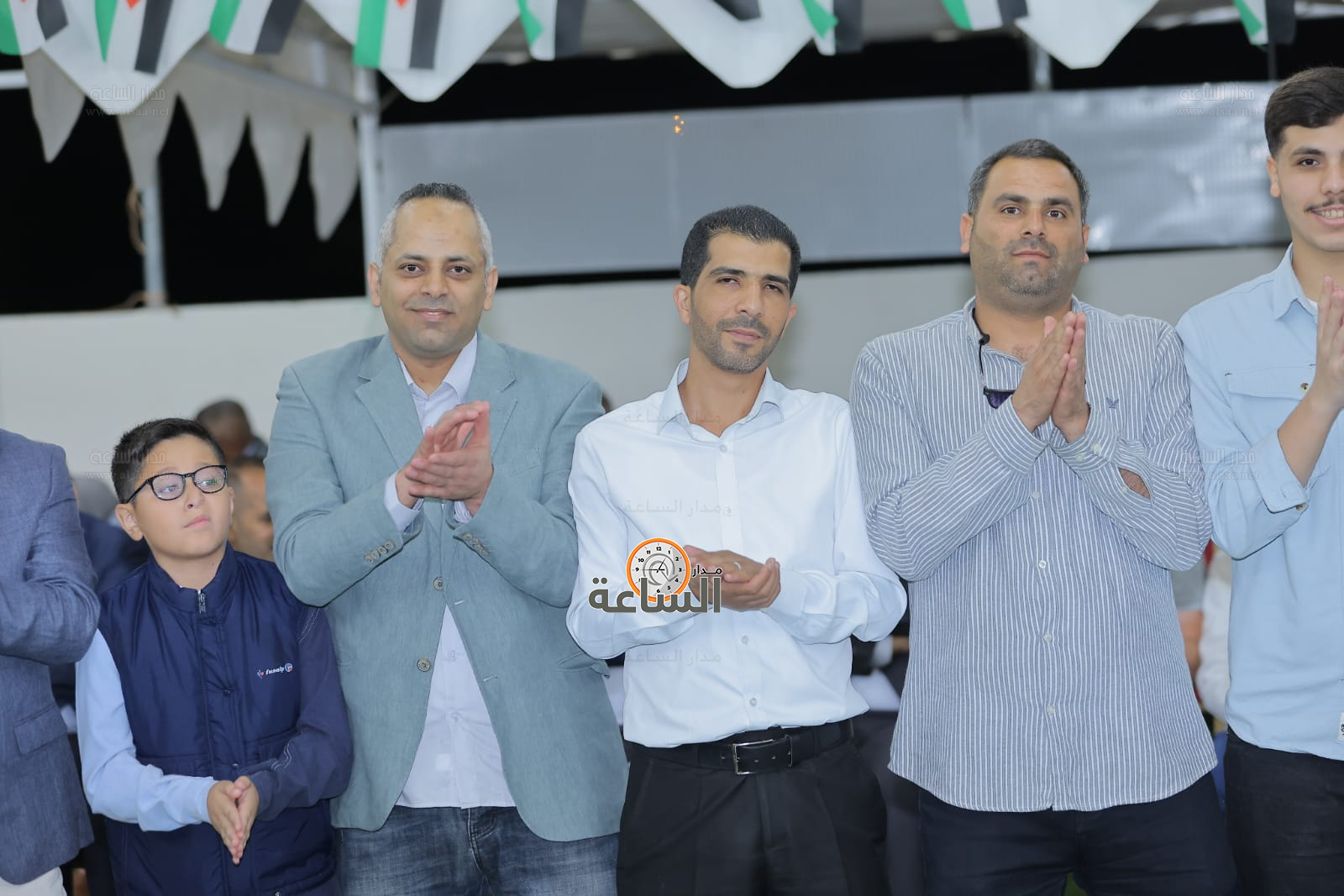 Madar Al-Saa Images 0.5856777885005908